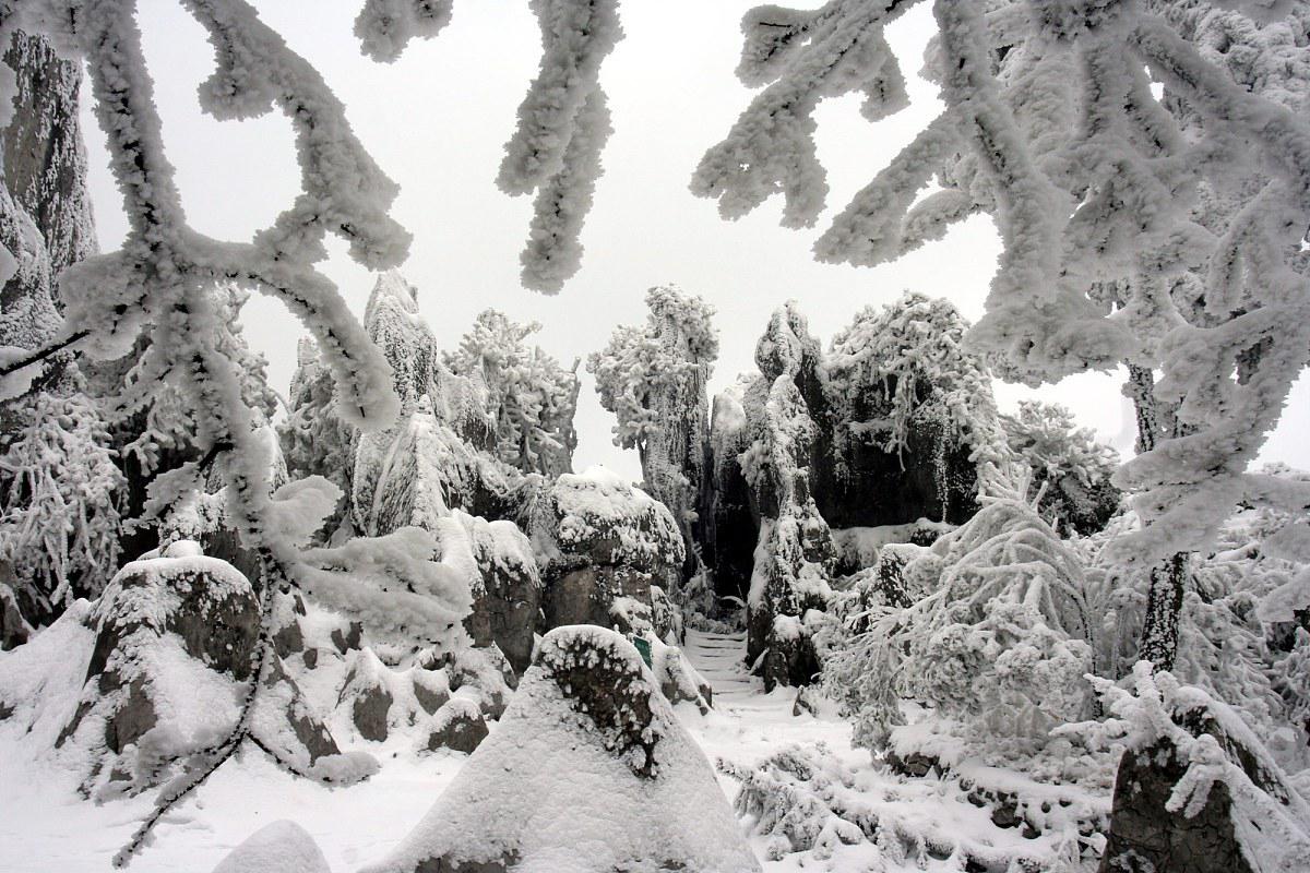 东太行雪景 一幅唯美水墨画卷 在寒冷的冬季