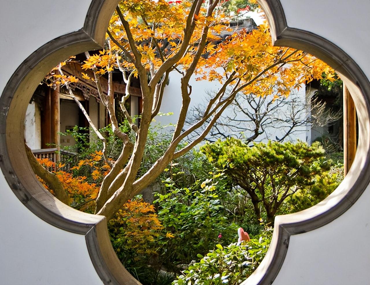 花园中的虚实结合 园林中讲究虚实结合,意境自生,花园也是园林的一种