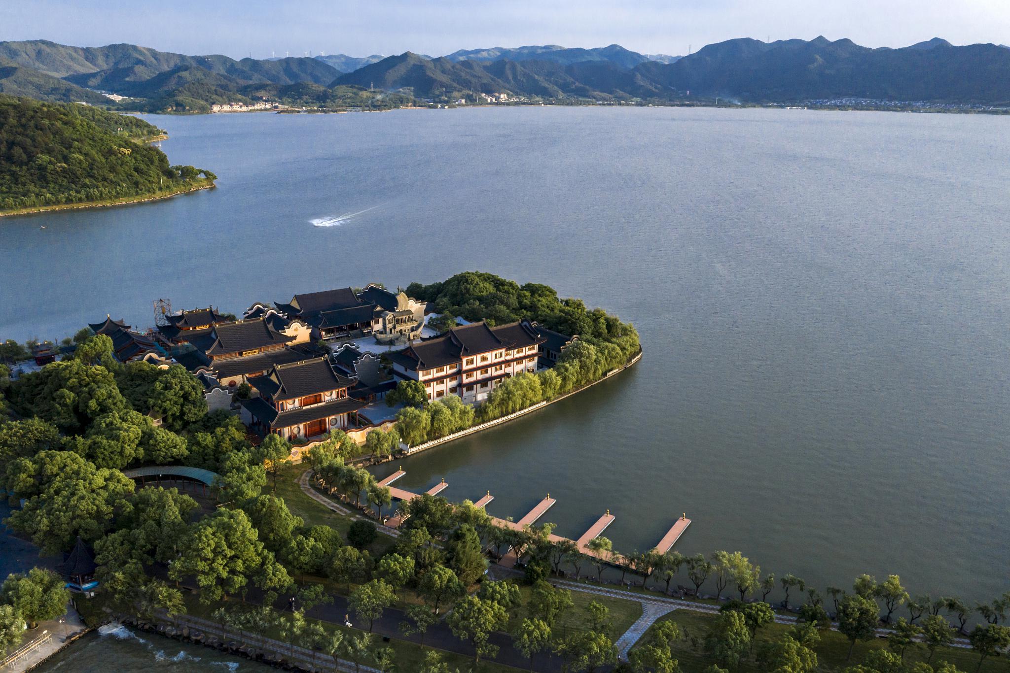东钱湖著名景点(东钱湖最美的景点)