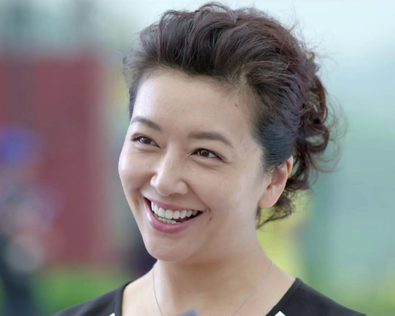 但由于江珊的女儿不认同他们的关系,他们只得作出了分手的选择