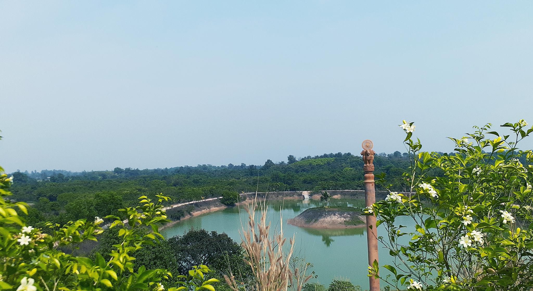 铜梁玄天湖,大自然的美丽之地 玄天湖,位于中国重庆市铜梁区,是一片