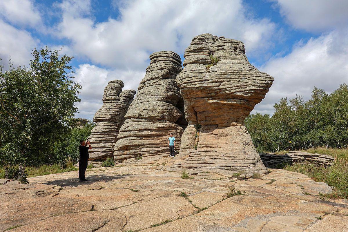 赤峰石林风景区 赤峰石林风景区,位于内蒙古赤峰市克什克腾旗经棚镇