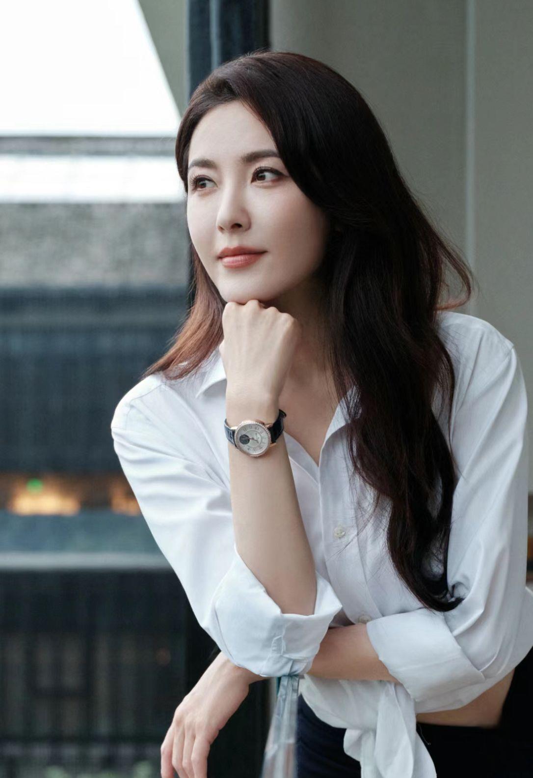 中庭长不影响美丽,曾黎的御姐脸 曾黎的中庭长五官成就了她的御姐脸