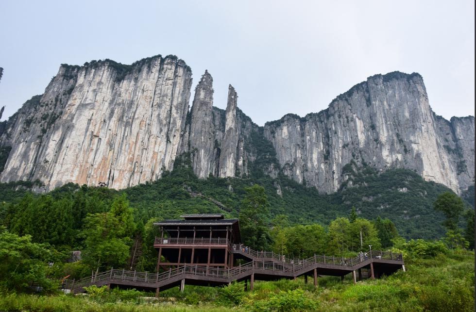 恩施地心谷景点推荐和一日自由行旅游攻略 恩施地心谷,位于我国湖北省