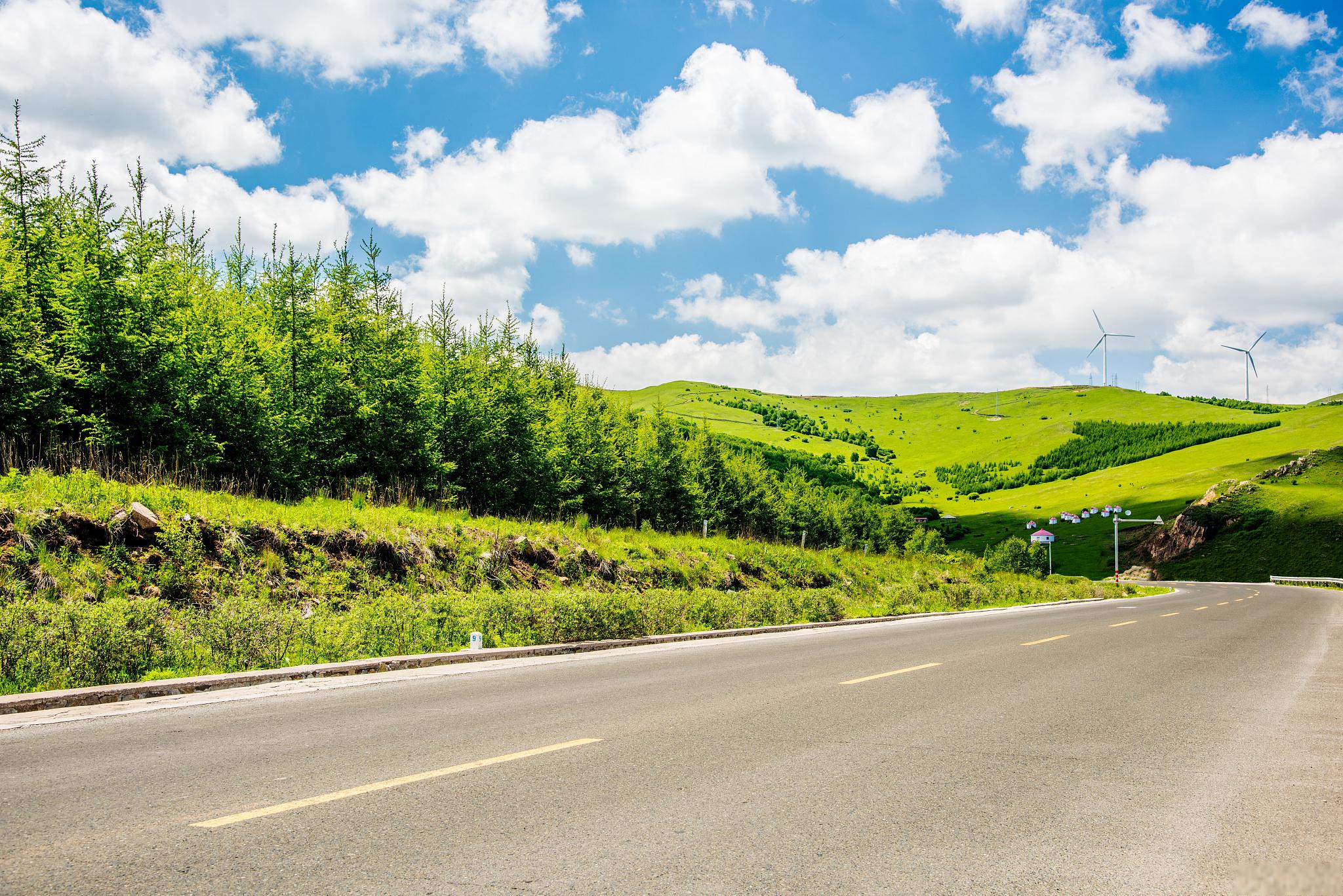 草原天路,一条值得探访的公路 草原天路,位于中国河北省张家口市张北