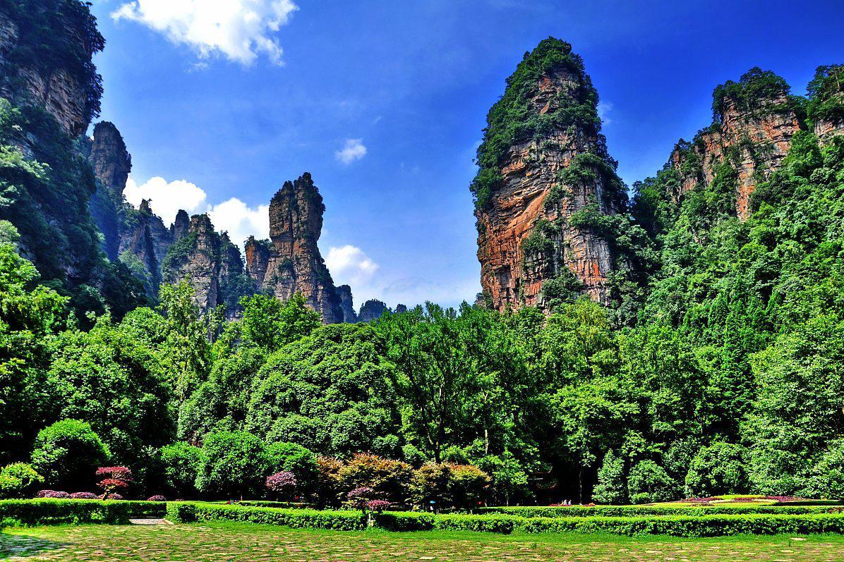 崀山,这个位于湖南省邵阳市新宁县的自然奇观 崀山以其独特的自然景观