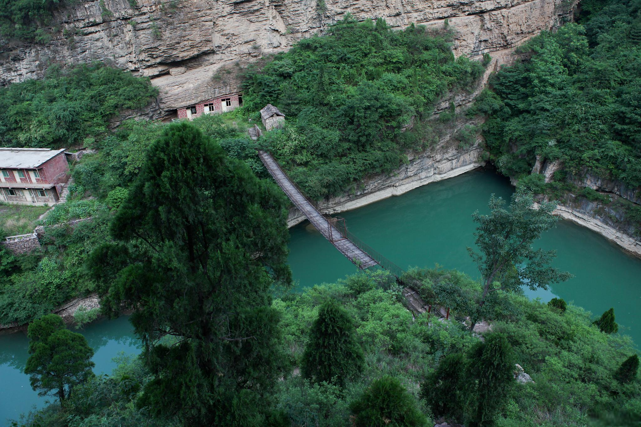 探秘神秘的京娘湖 京娘湖位于河北省邯郸市武安市西北部山区,是备受