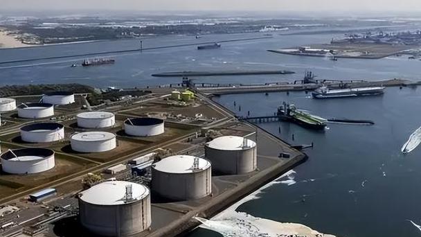 俄罗斯天然气出口策略调整 俄罗斯天然气出口策略的调整,将对全球能源