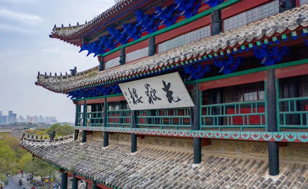 聊城古城的魅力 聊城古城,又被称为东昌古城,中华水上古城,坐落在聊城