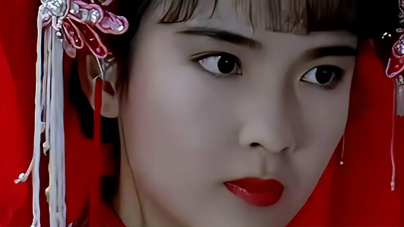 周慧敏8k超清修复婚纱照 周慧敏作为玉女掌门人,穿上婚纱的样子真是太