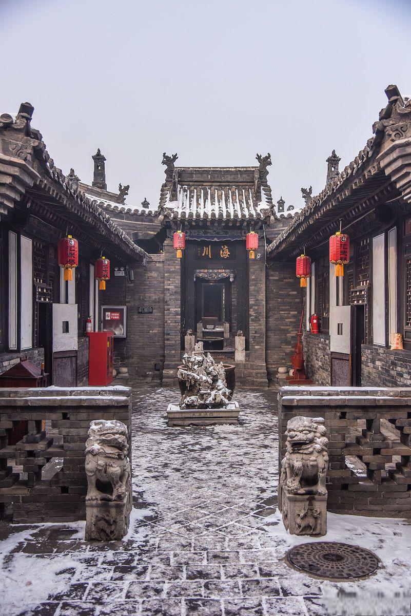 这座被誉为"华北第一民居"的古建筑群是一处独具特色的旅游景点