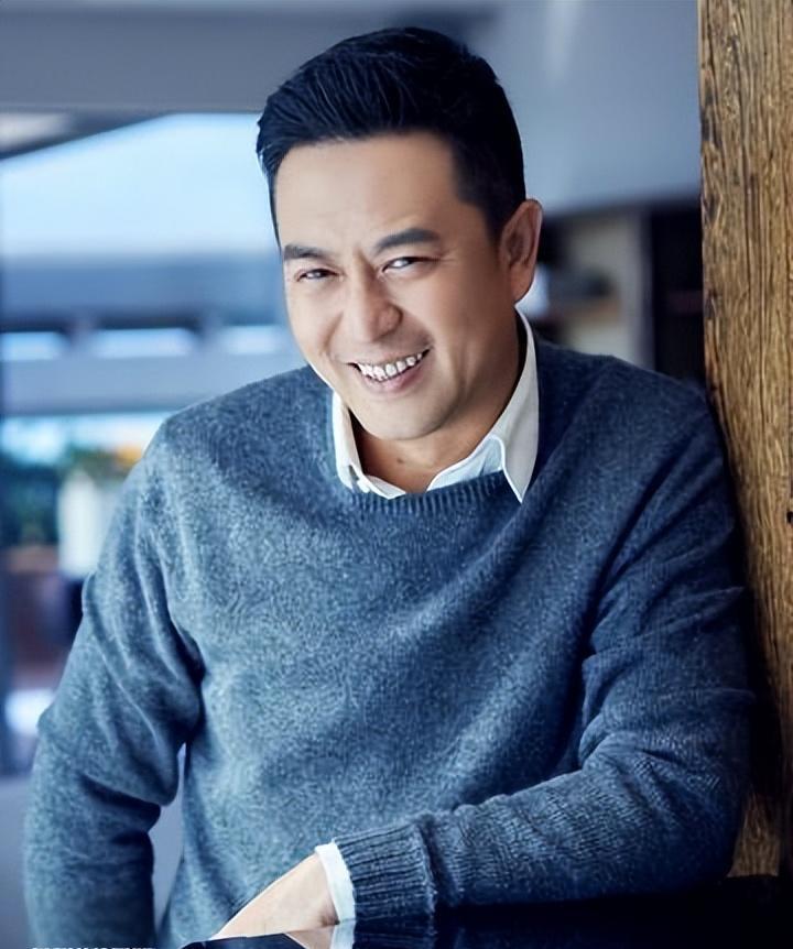 张嘉译的小表弟姬他:从新人到一线明星 姬他凭借自己的努力和才华