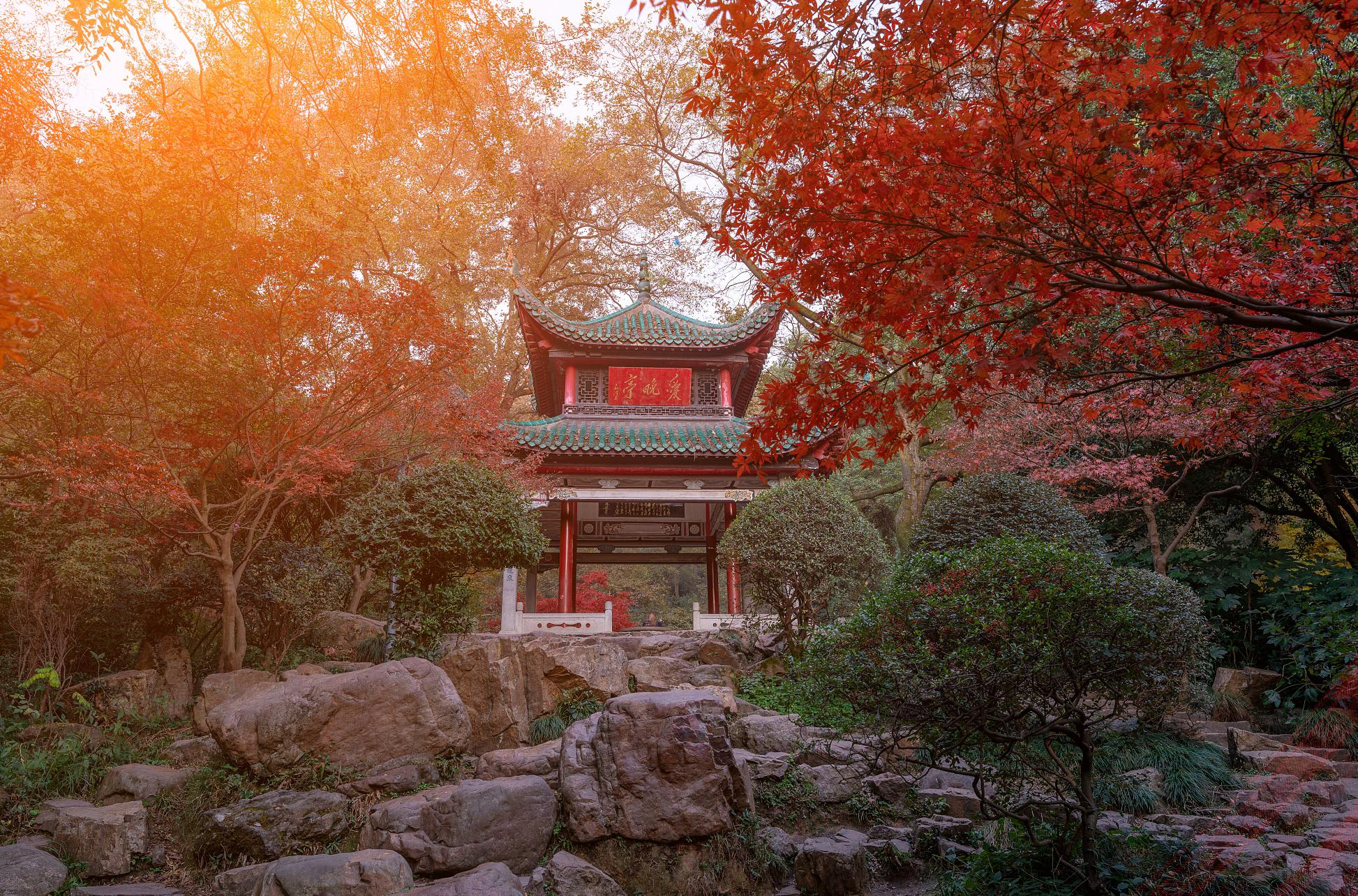 湖南旅游景点大盘点 芙蓉国湖南,被赞誉为山水风光的天堂.