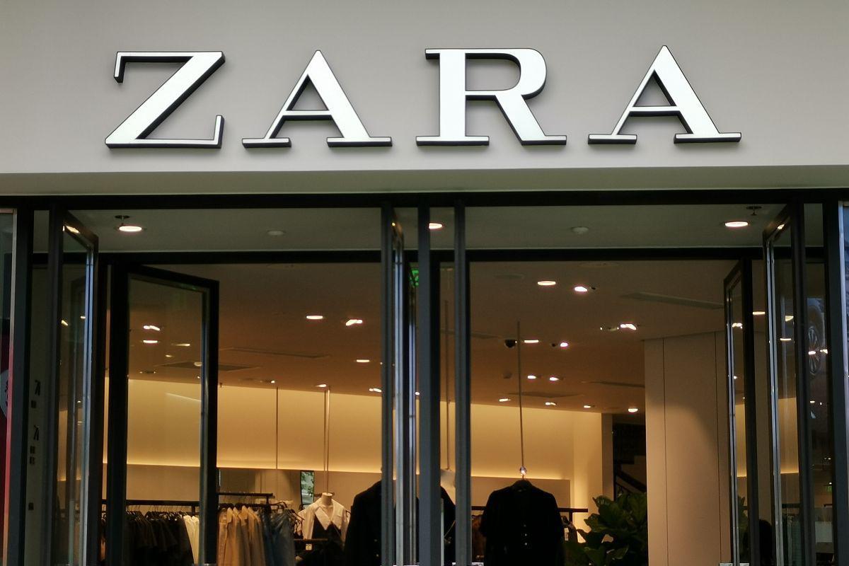 zara logo变化图片