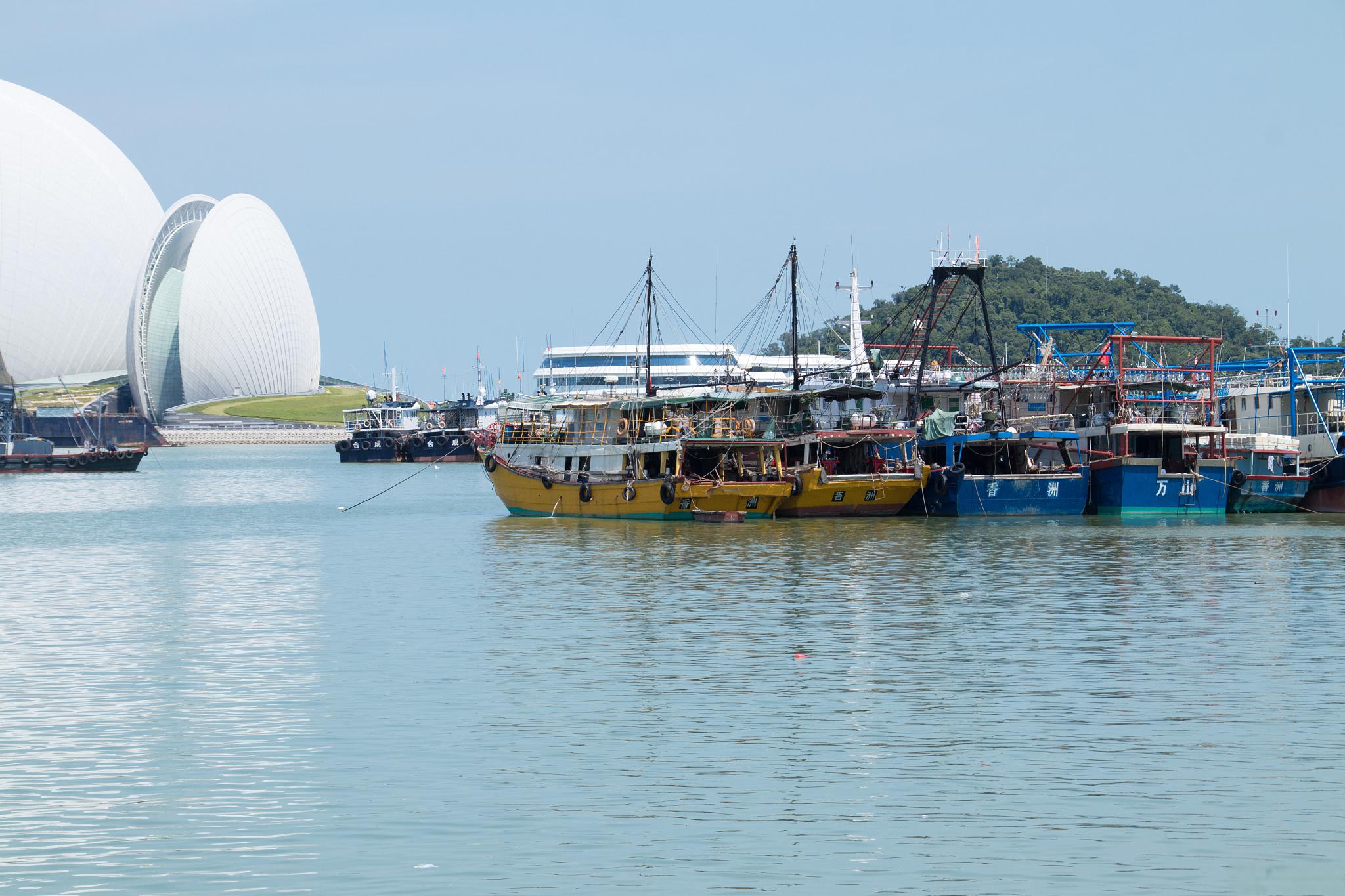 珠海长琴岛,这个冬天最想去的度假胜地 夏日的阳光洒满大地,微风轻拂
