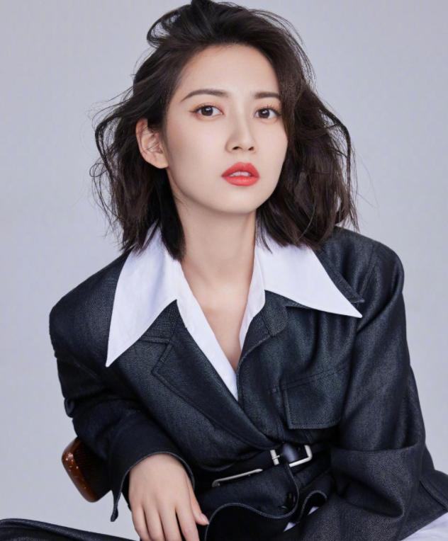 陈钰琪的离开确实给她的未来蒙上了一层阴影,但我们不能因此就对她的