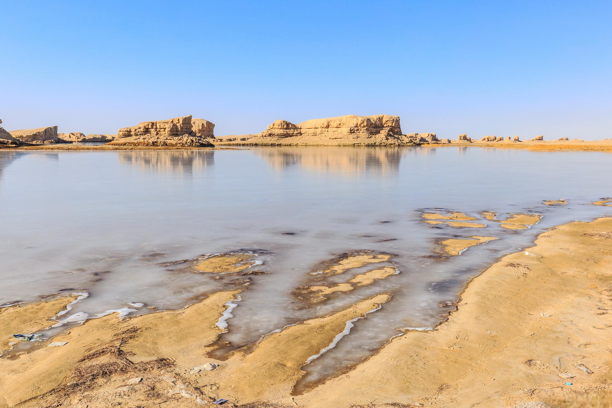 若羌县旅游景点推荐 若羌县,位于中国新疆维吾尔自治区巴音郭楞蒙古