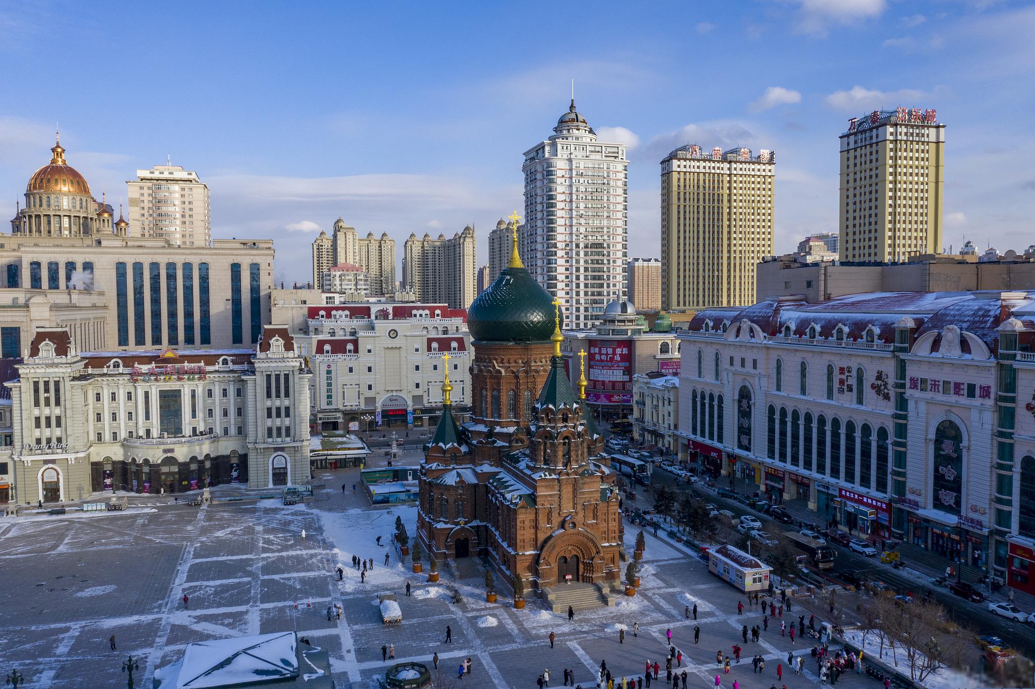 哈尔滨,东方巴黎的魅力之都 哈尔滨是中国面积最大的省会城市,也是
