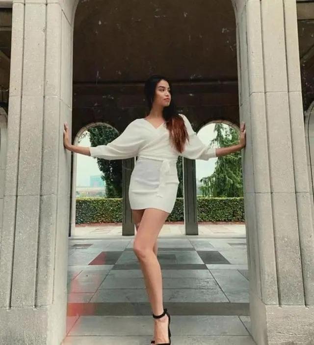 香港小姐锦标赛获胜者雷庄儿,曾被嘲最丑港姐,如今身材大变,被网友称