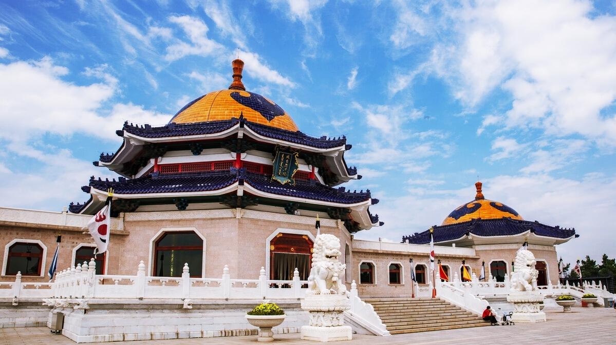 内蒙古旅游胜地推荐 满洲里市中俄边境旅游区,阿斯哈图石阵旅游区