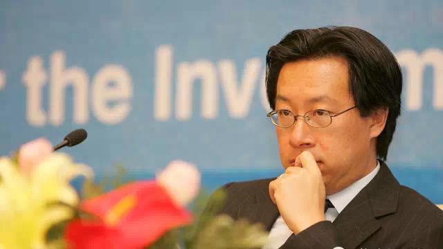 杨向东:凯雷22年投资金拱门中国股权交易盈利46亿美元 据bloomberg