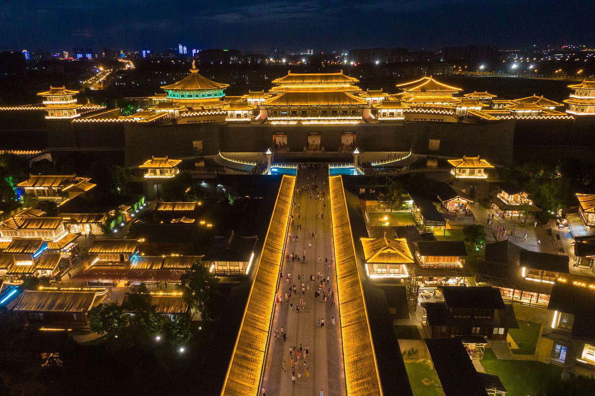 洛阳市区内的景点介绍 洛阳,这座千年古都,有着丰富的文化底蕴和历史