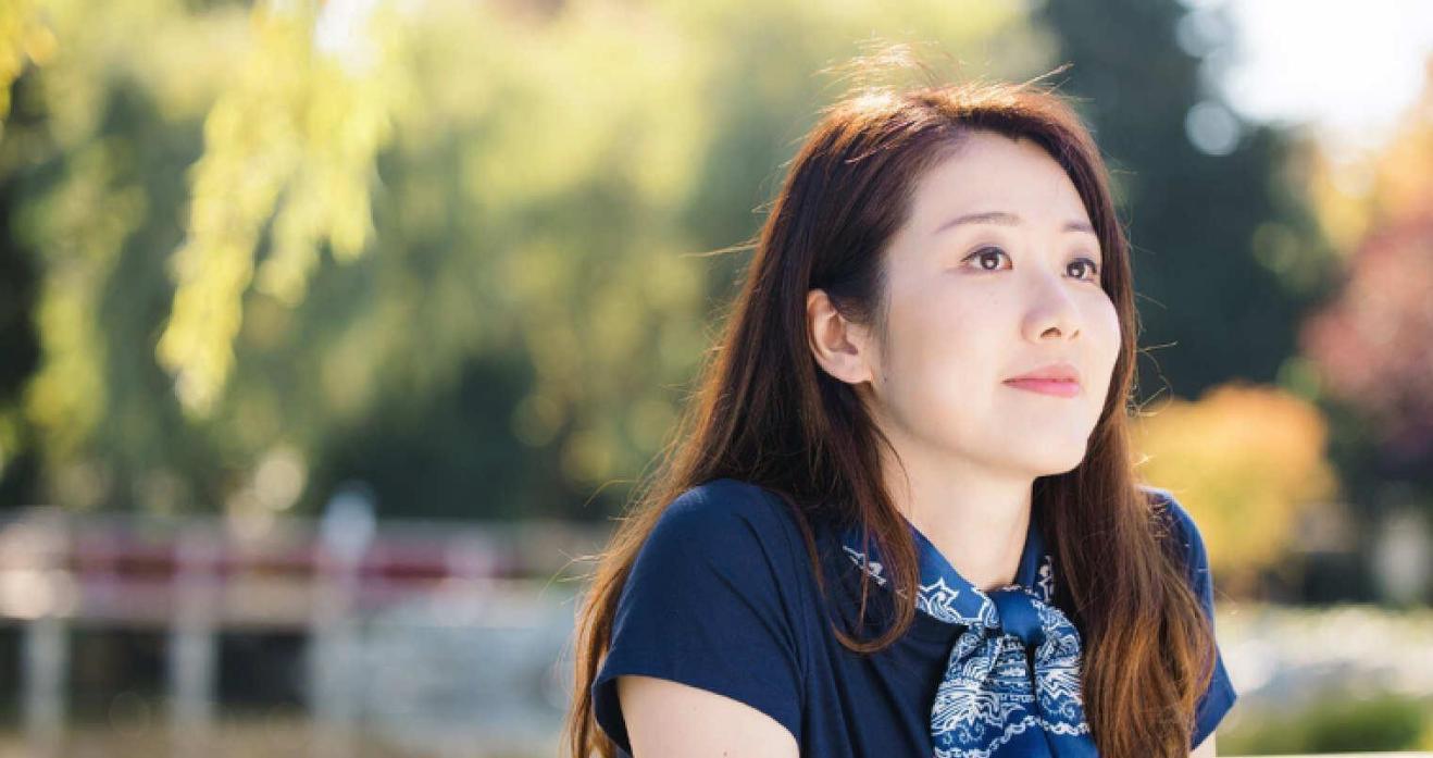 邓佩仪新歌发布,与韩国型男合作 邓佩仪发布新歌,与韩国型男合作,被