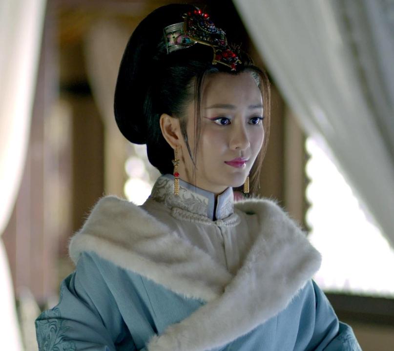 《琅琊榜》:誉王和秦般弱的关系 在古装宫斗剧《琅琊榜》中,誉王和秦