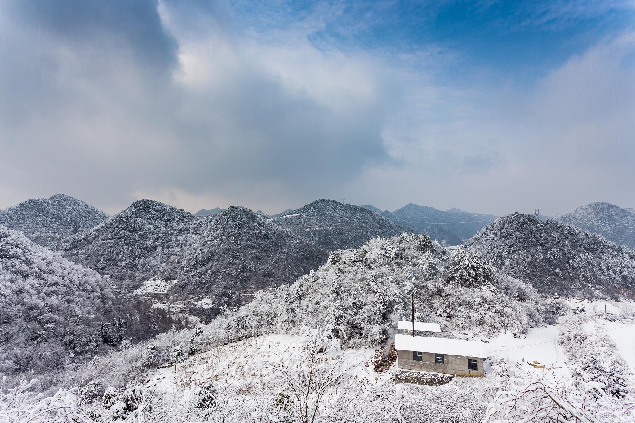 古蔺虎头山雪景之美攻略 古蔺虎头山,位于四川省泸州市古蔺县境内,是
