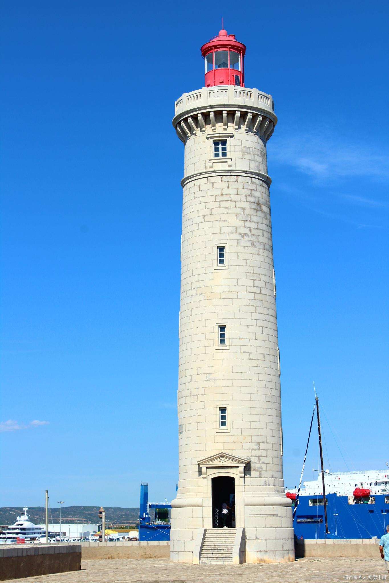 烟台灯塔:远离喧嚣,静享美景 如今,人们的生活节奏越来越快,城市的