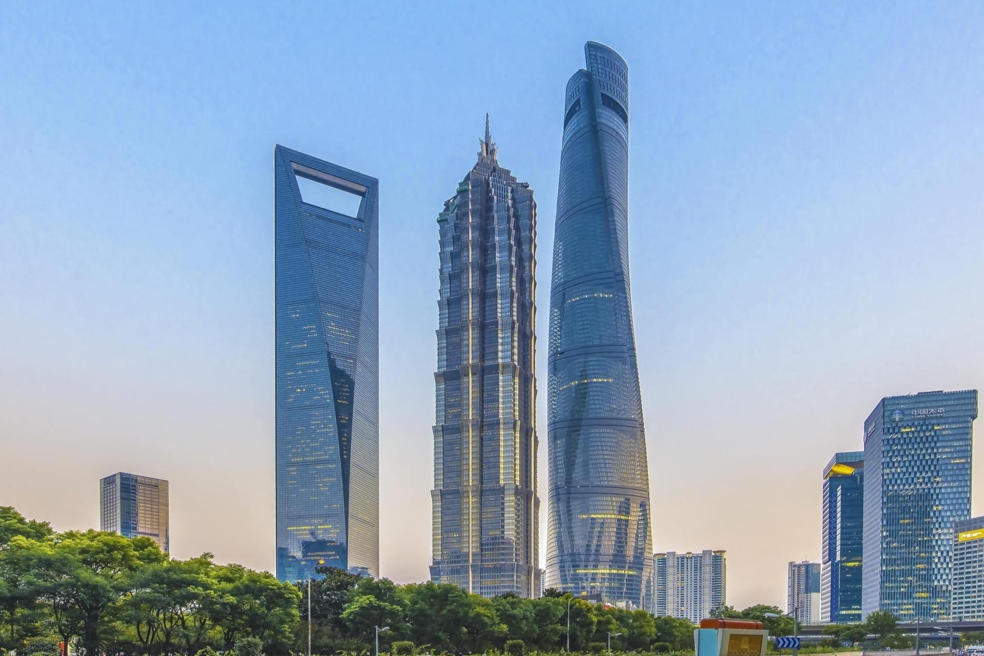 上海地标性建筑,东方明珠塔是否值得一去?