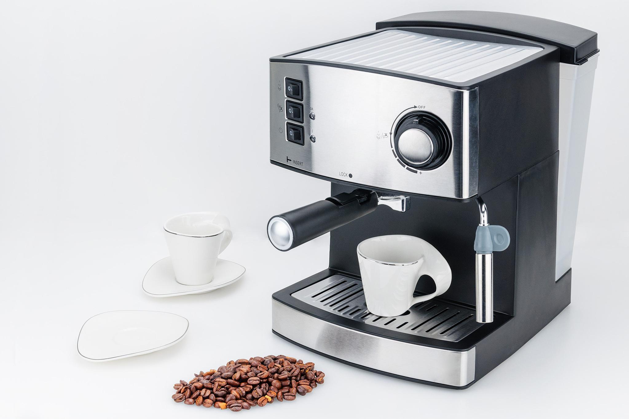 绿山咖啡"剃须刀 刀片"盈利模式,星巴克式逆袭成功之道 绿山咖啡通过