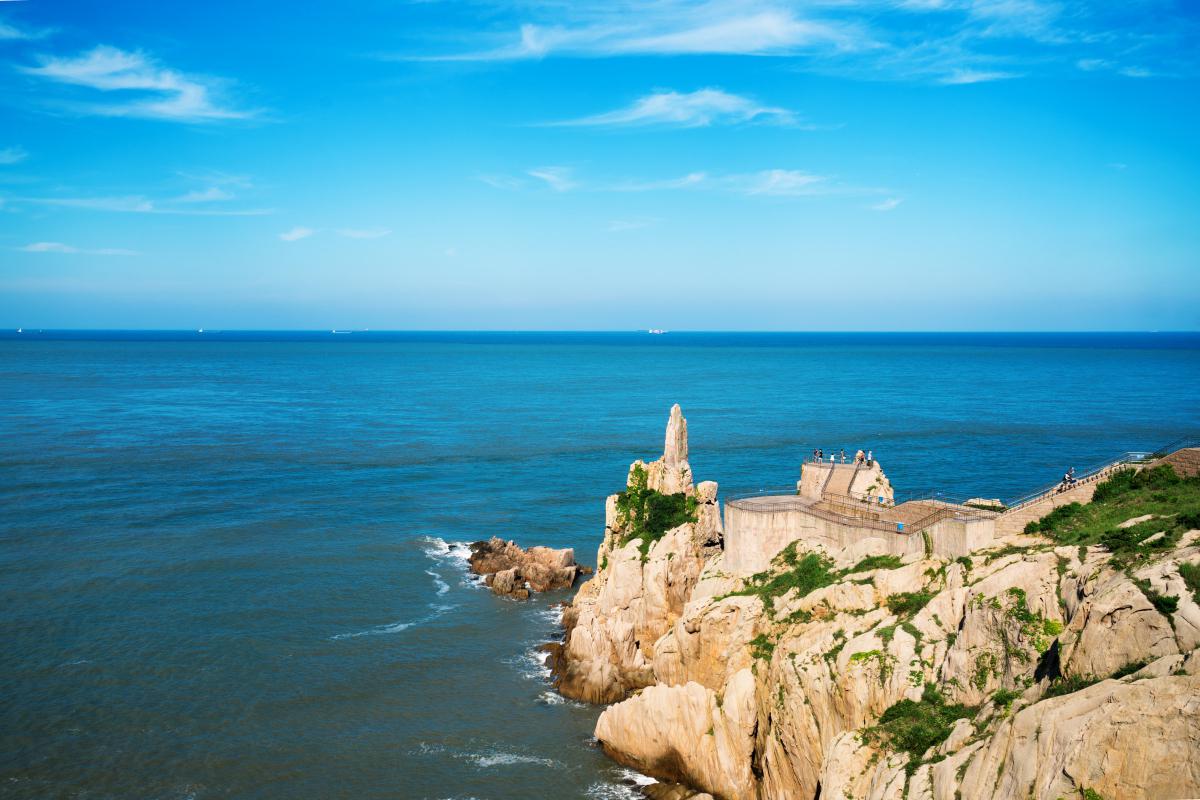 93成山头 国家aaaa级风景名胜区,位于成山山脉