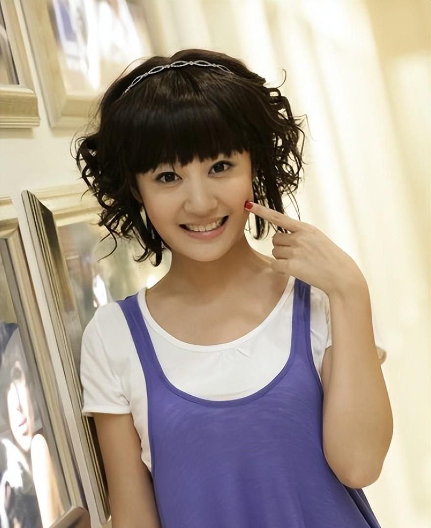 勇敢活出真我 左岩,一个黑龙江人,早在2004年因央视的《挑战主持人》