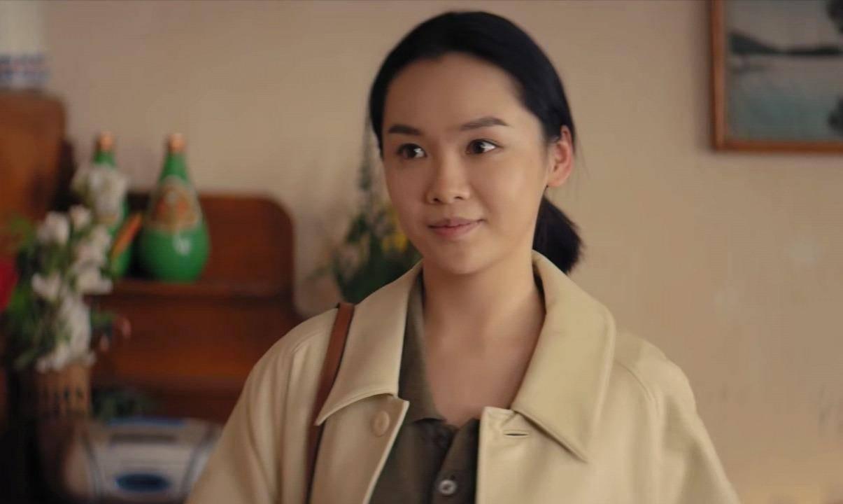 《漫长的季节》:殷红扮演者 王佳佳在电视剧《漫长的季节》中饰演的