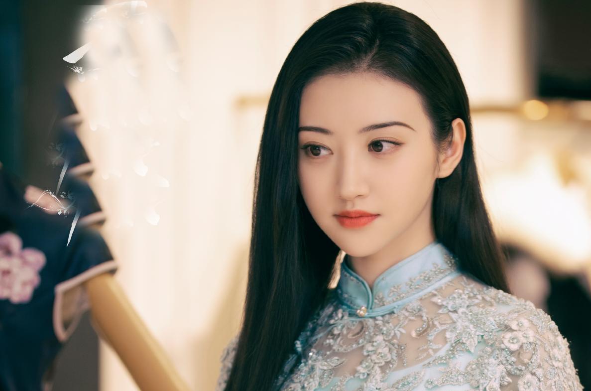 倪妮新剧《西出玉门》翻车 倪妮因出演《金陵十三钗》中的"玉墨"一角