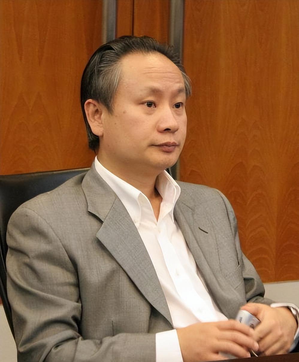 湖南新首富徐航:多元化产业帝国的缔造者 徐航,一位湖南的企业家,凭借