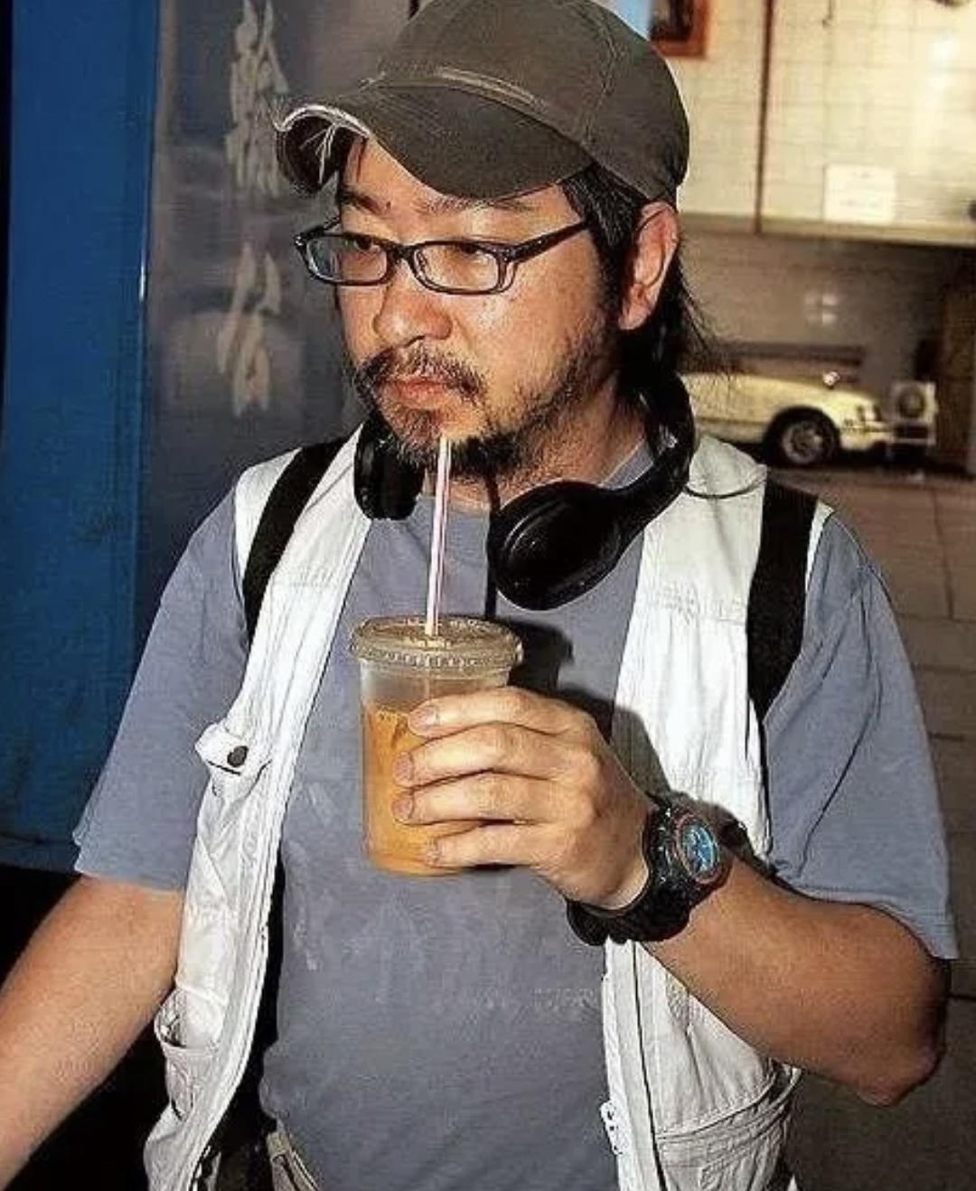 刘德华的弟弟:低调的隐私富豪 刘德华唯一的弟弟,刘德盛,与哥哥联合