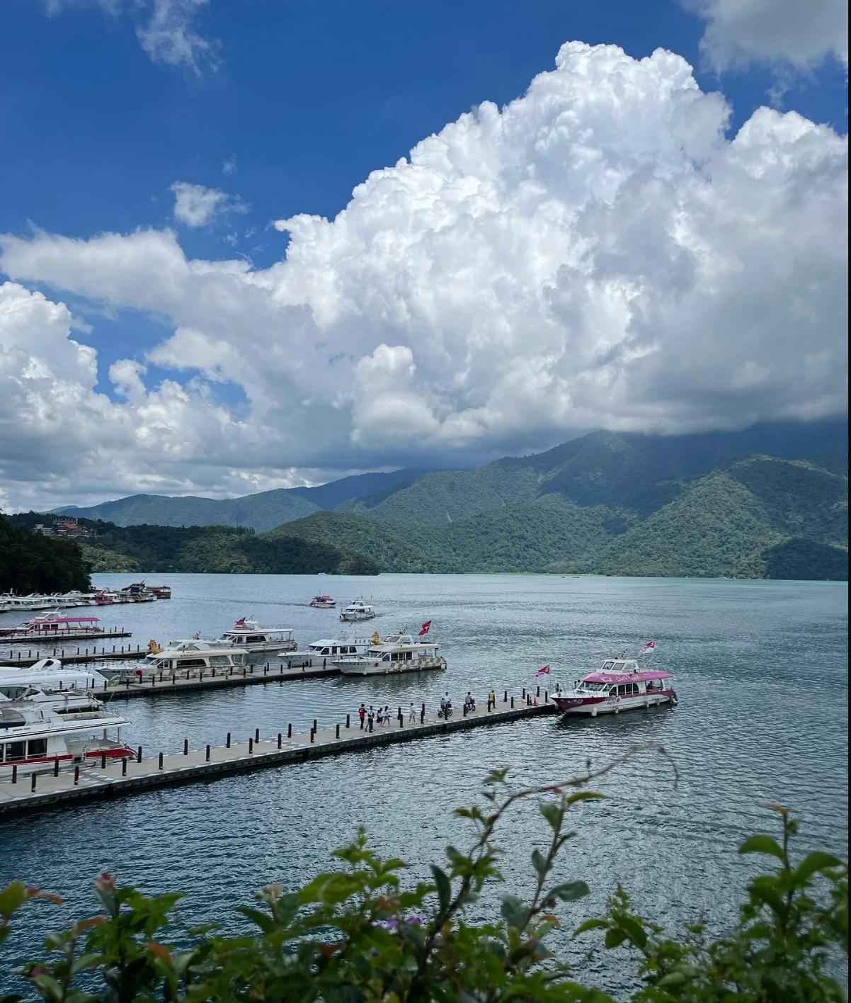 台湾日月潭旅游攻略 日月潭,这个位于中国台湾省南投县鱼池乡的美丽