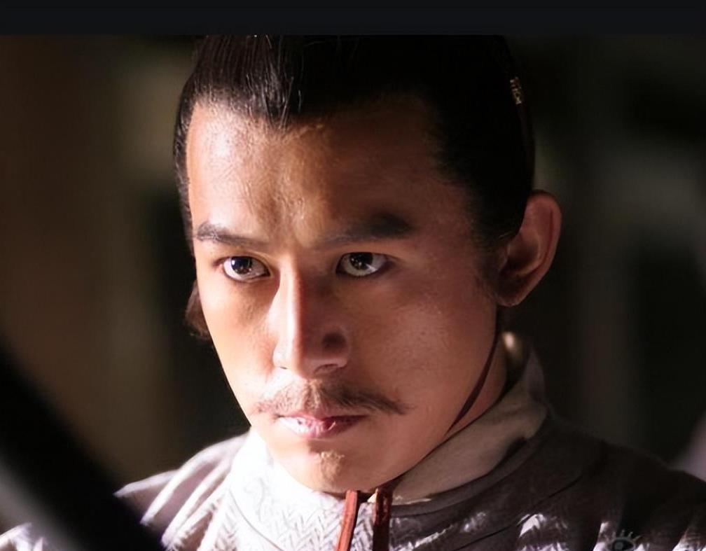 吕行:从"古装男神"到"油腻大叔" 吕行,曾是《刁蛮公主》中文武双全的