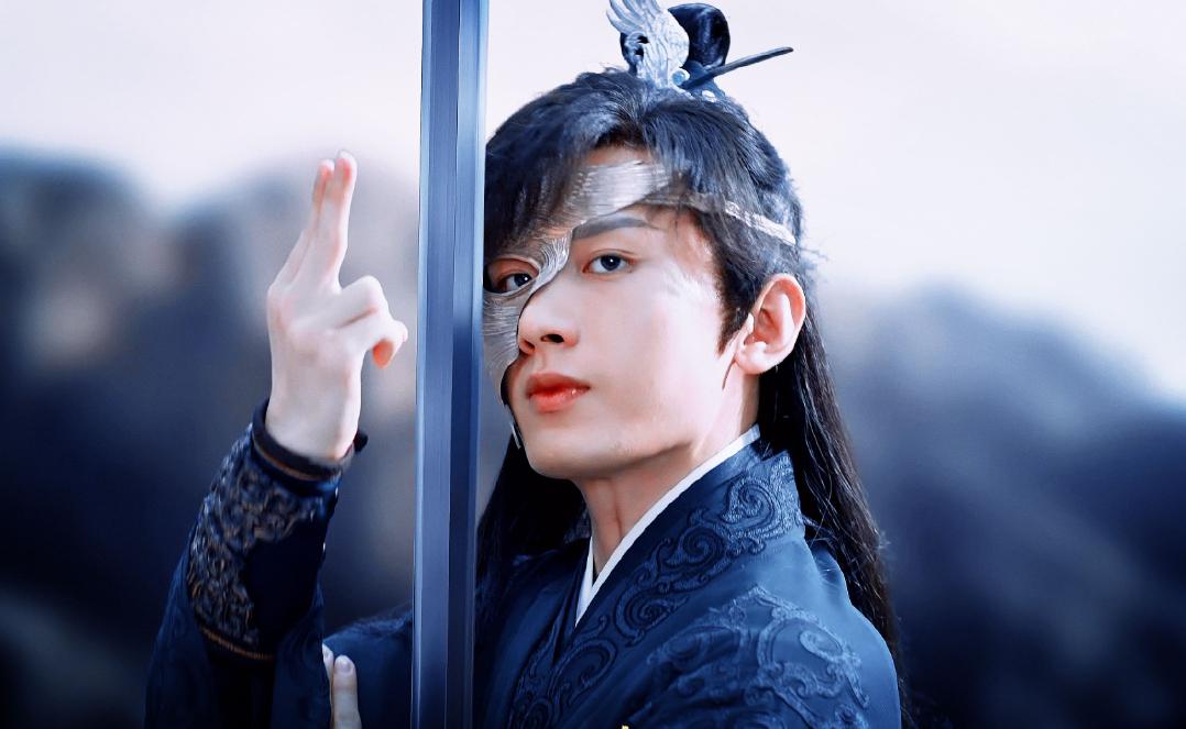 成毅《长安诺》:背景板的艰辛历程 成毅在演艺道路上一路走来可不容易