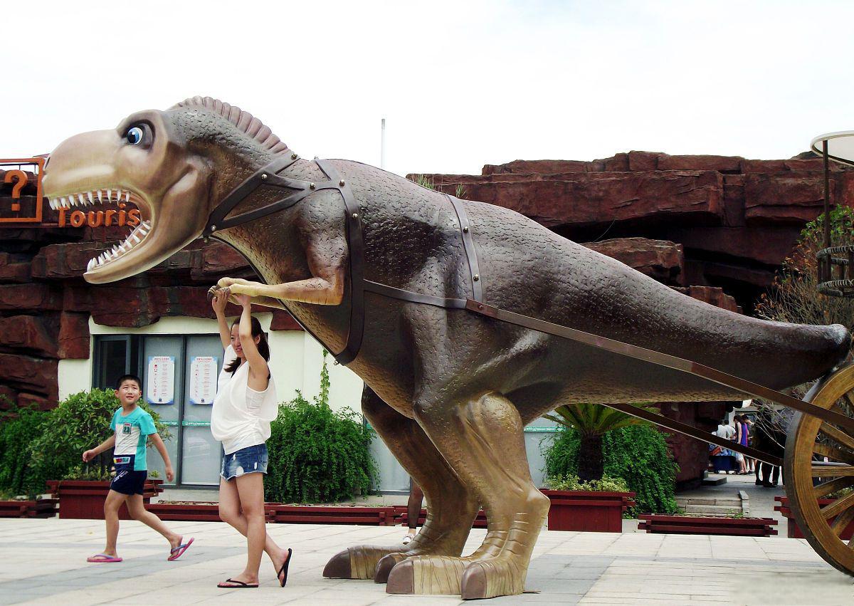 诸城恐龙一日游攻略 诸城,位于山东省东南部,是一个拥有丰富恐龙化石
