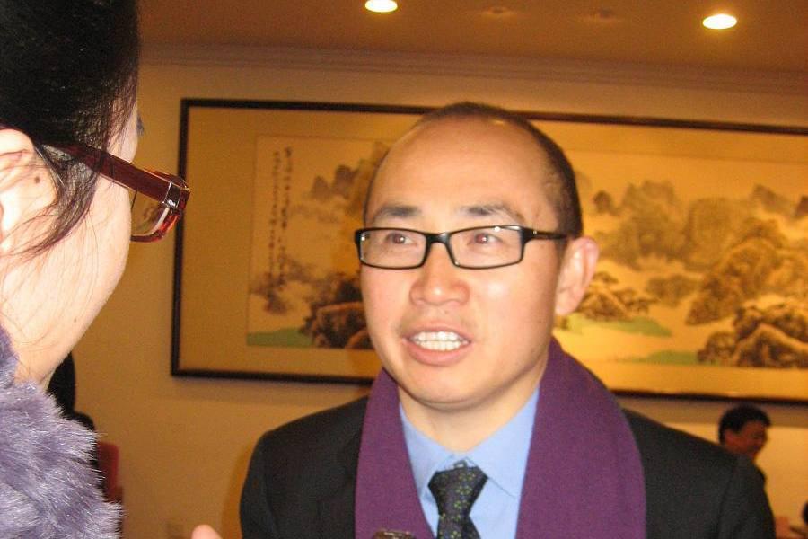 汪彪:中国影坛重要人物 汪彪,中国著名男演员,湖南省长沙市人,出身于