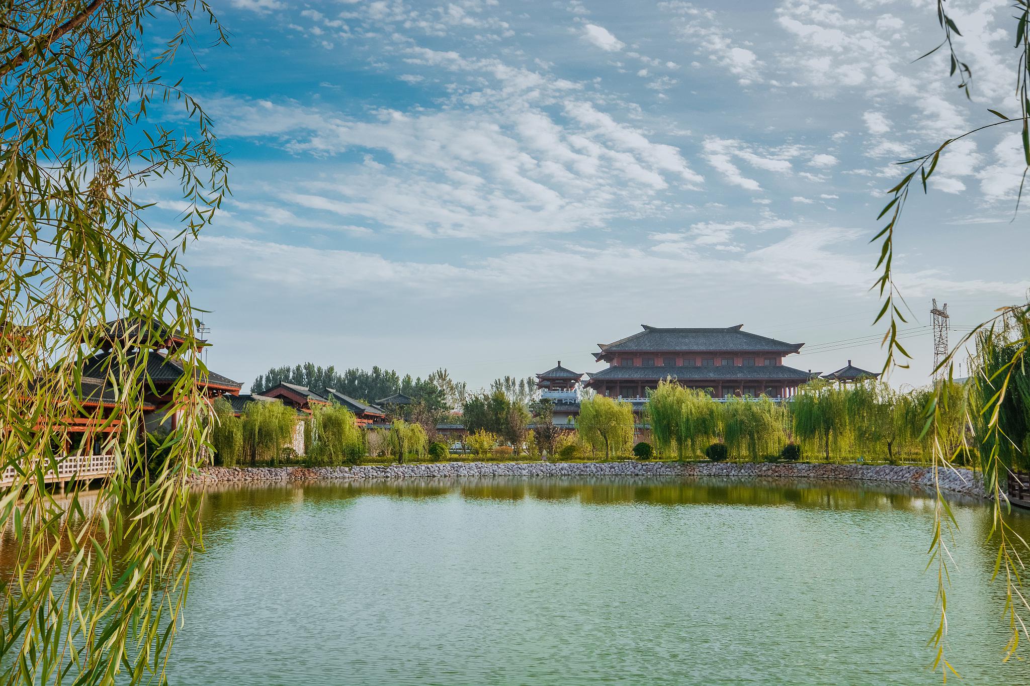 商丘古城旅游攻略 商丘古城旅游可真的是一个非常好的好地方,这里厚重