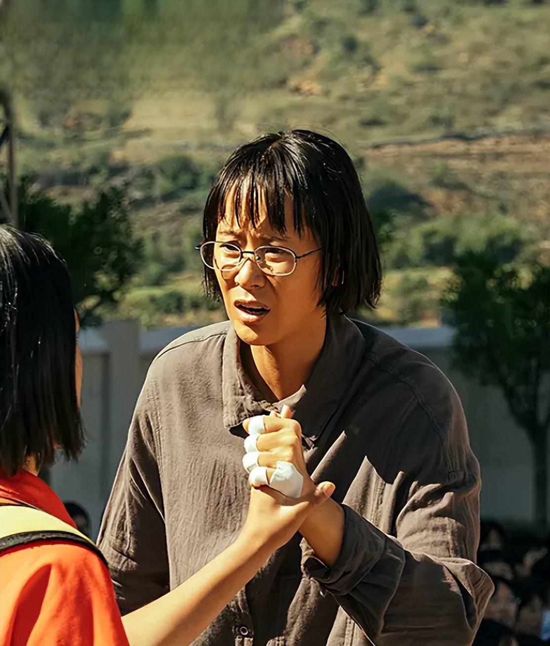 六公主:面对恶意,我们不惧 中国电影频道"六公主"回应恶意诽谤,坚信