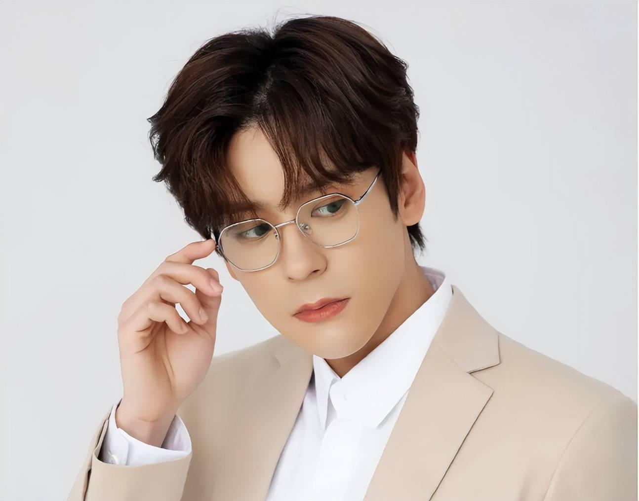 魏哲鸣:从公务员到演员 魏哲鸣在电视剧《对你不止是喜欢》中的表现