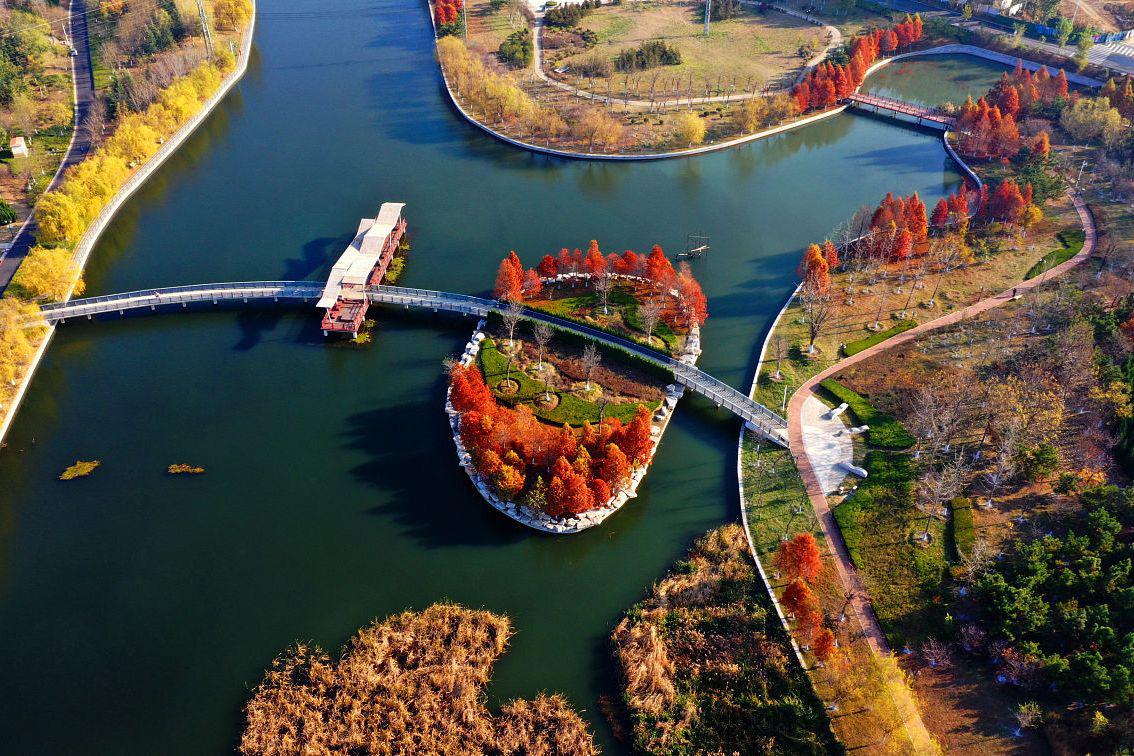 丹东,这座美丽的城市 丹东,这座位于辽宁省东部沿海的城市,以其独特的