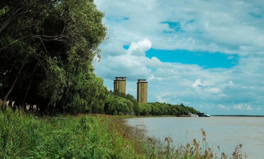 绥滨县:没有山,没有石头的神奇之地 绥滨县位于黑龙江省,整个县域都是