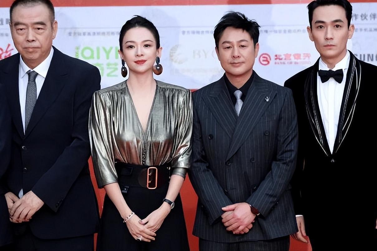 当47岁张颂文和44岁章子怡站在一起,什么叫气质和骨相 张颂文与章子怡