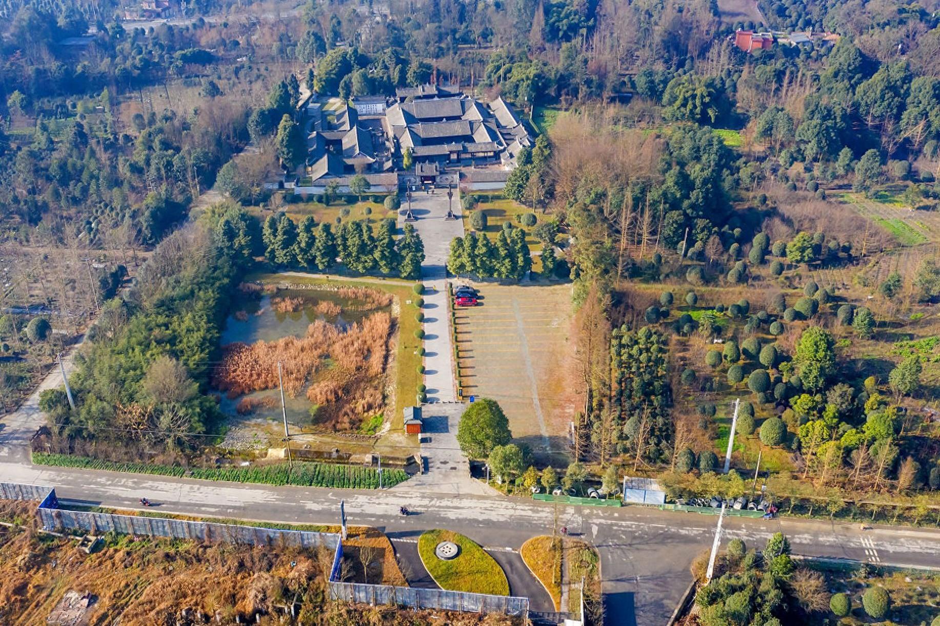 新场古镇,一个充满魅力的地方 在成都的西南部,隐藏着一座鲜为人知的